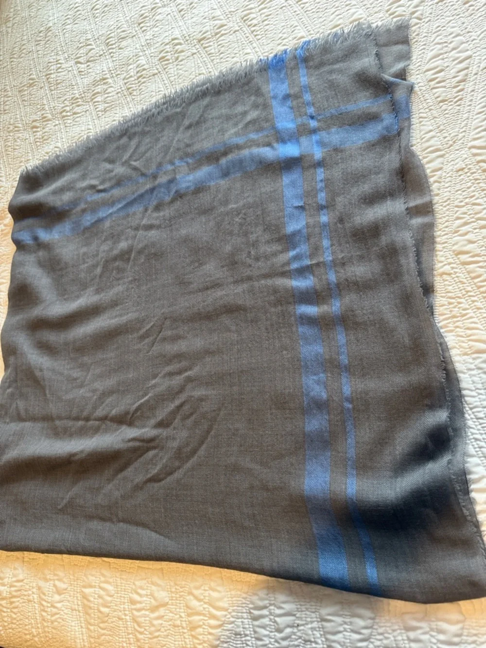 Ermenegildo Zegna Gray Scarf with Blue Stripes made in Italy 55x55